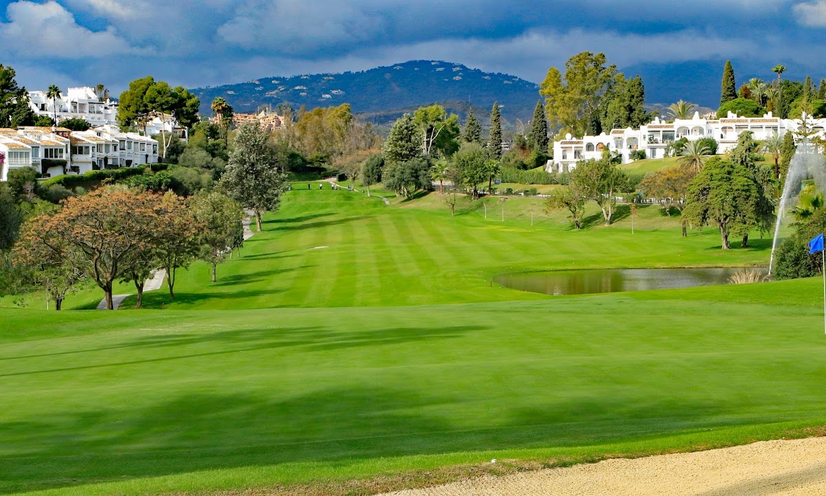Aloha Golf Club photo 3