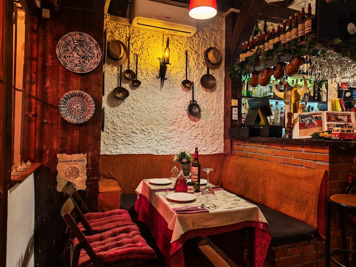 LA CACEROLA STEAK HOUSE photo 5