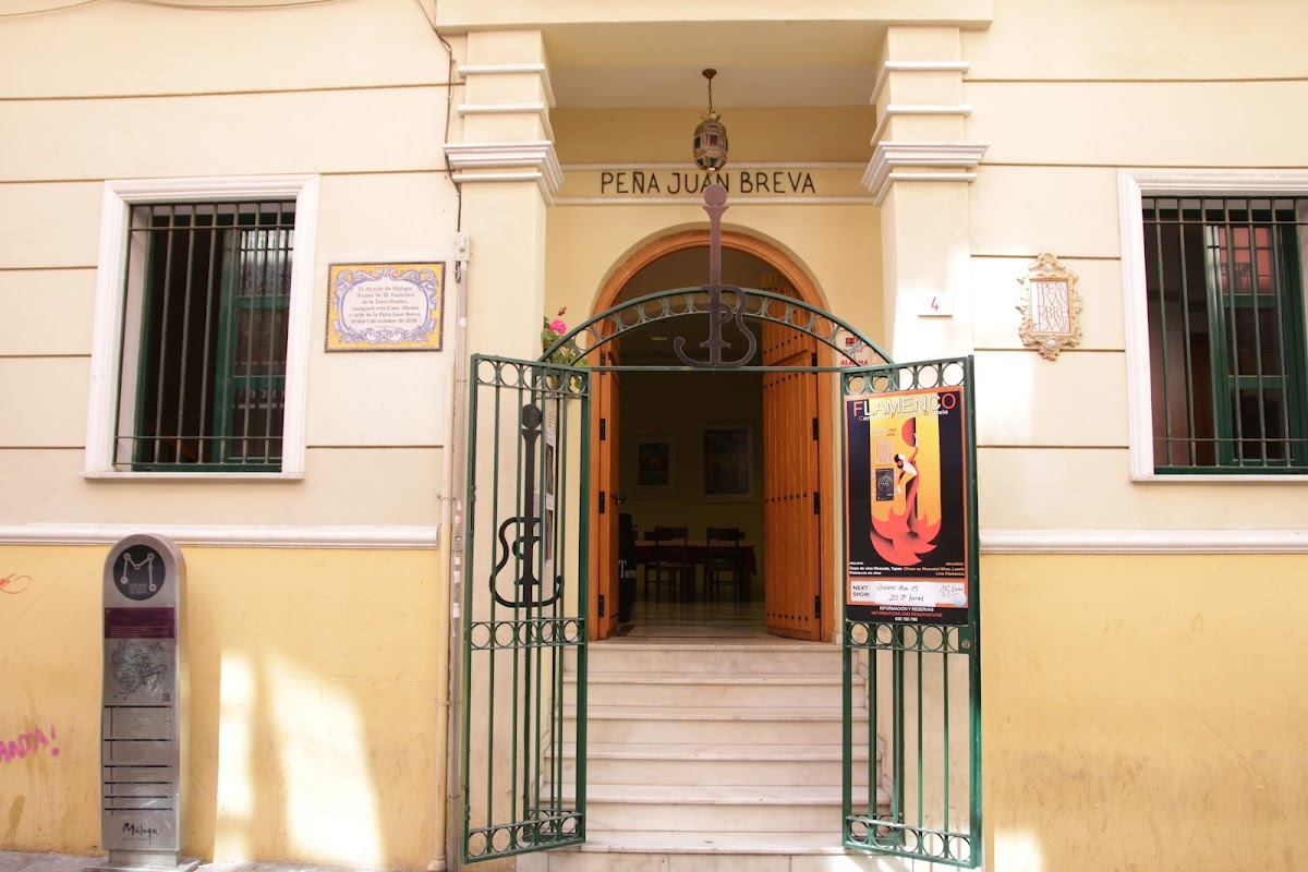 Flamenco in Málaga: The Real Thing Versus the Tourist Show